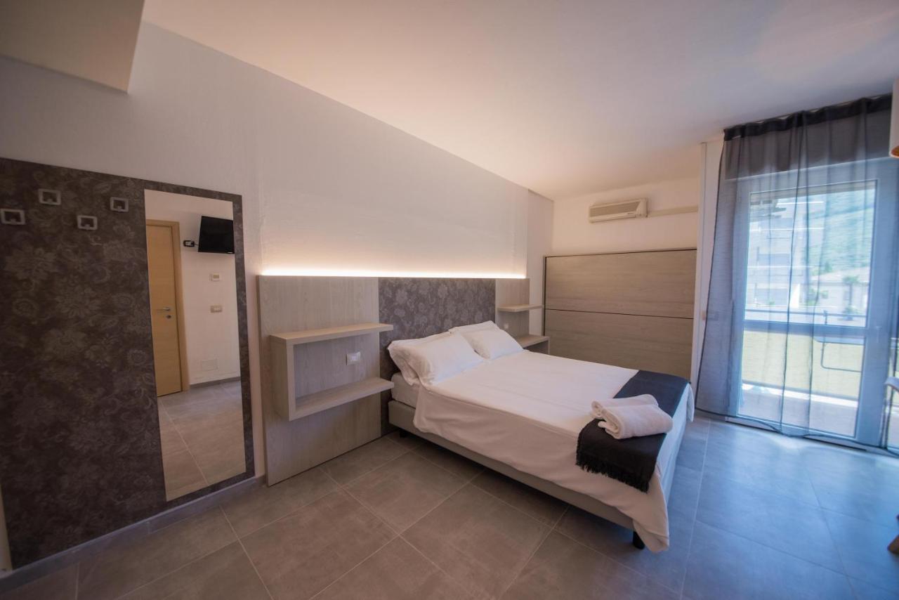 Cristine Aparthotel Riva del Garda